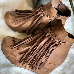NWT Brown Faux Leather Fringe Wedge Bootie